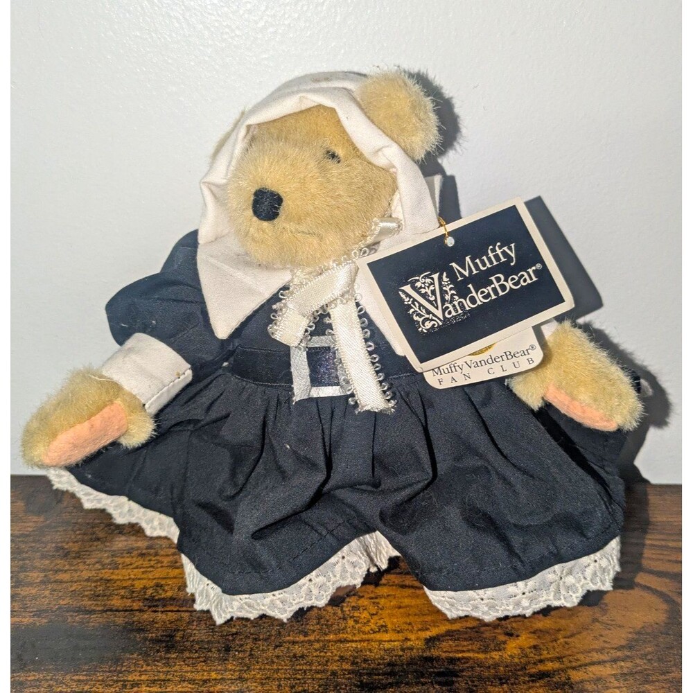 North American Bear Co. Muffy VanderBear 8" Plush Bear Dress & Bonnet 1995